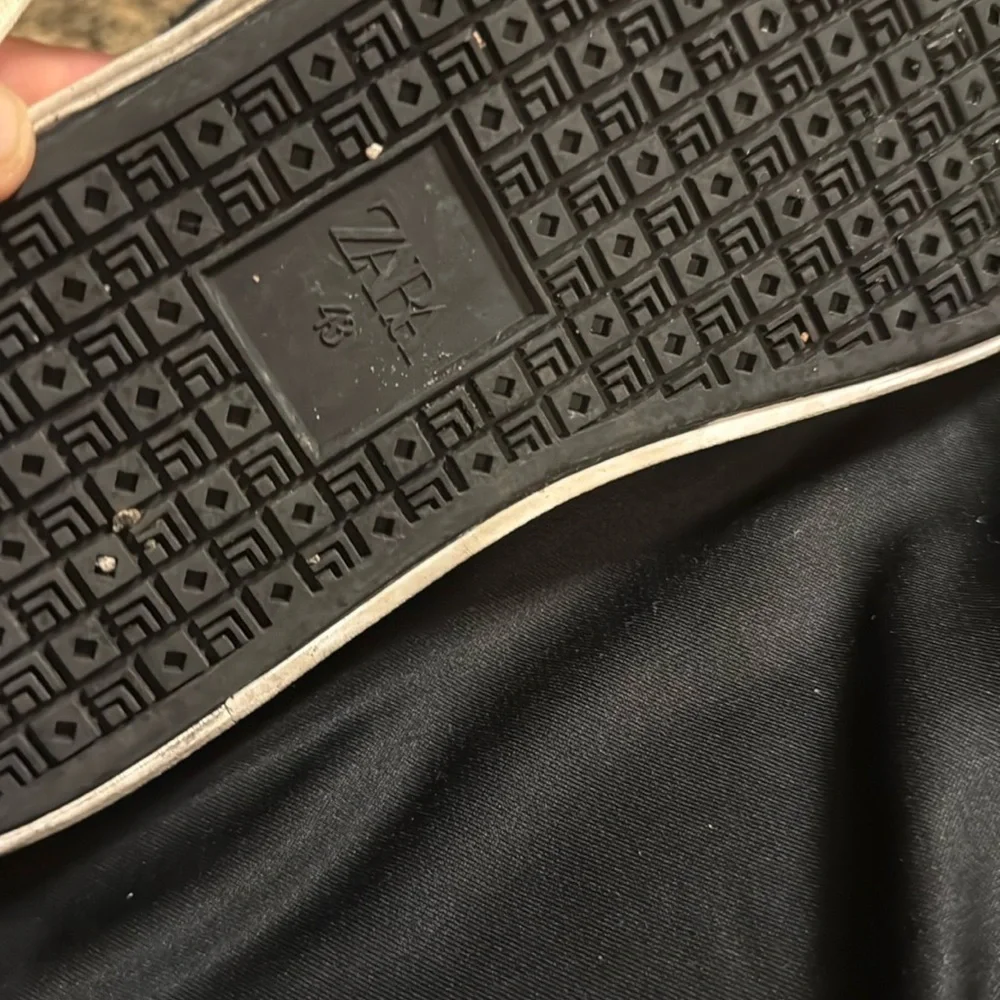 Zara Men's White Sneakers
